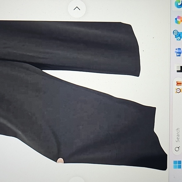 NWT Halston Black Wide Leg Gold Chain Waist Detail Junpsuit Size 4 - Picture 5 of 10